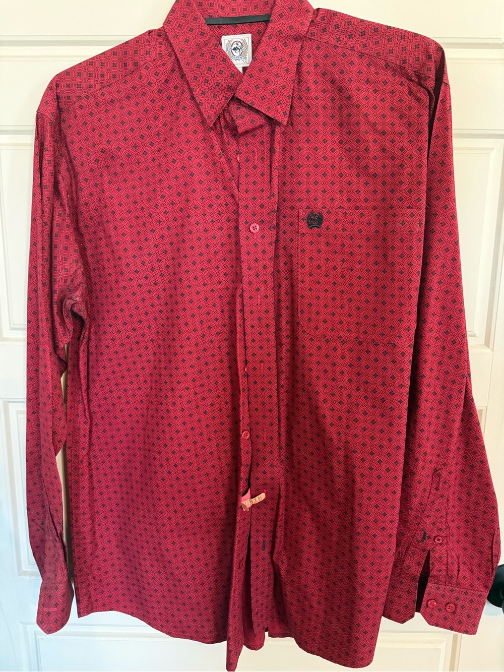 Cinch Men's Red Patterned Button-Down Shirt